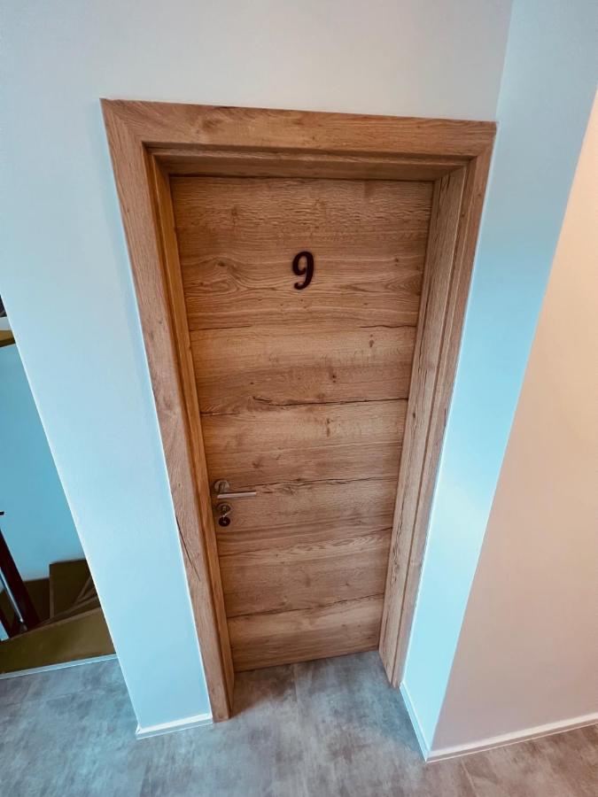 Pjagodic Hotel Cerklje - 5Min To Airport Cerklje na Gorenjskem Bagian luar foto