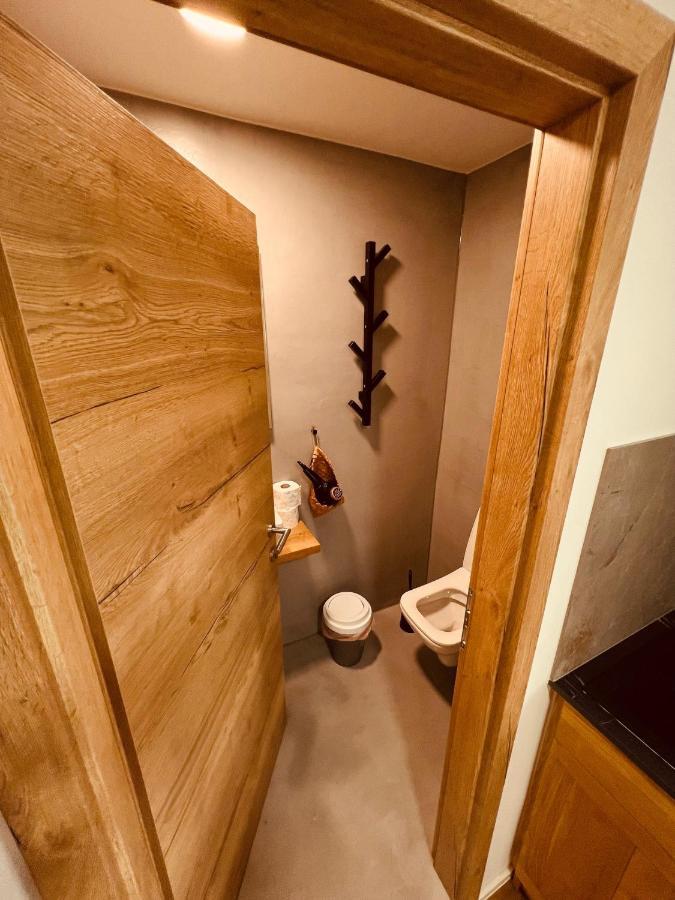 Pjagodic Hotel Cerklje - 5Min To Airport Cerklje na Gorenjskem Bagian luar foto
