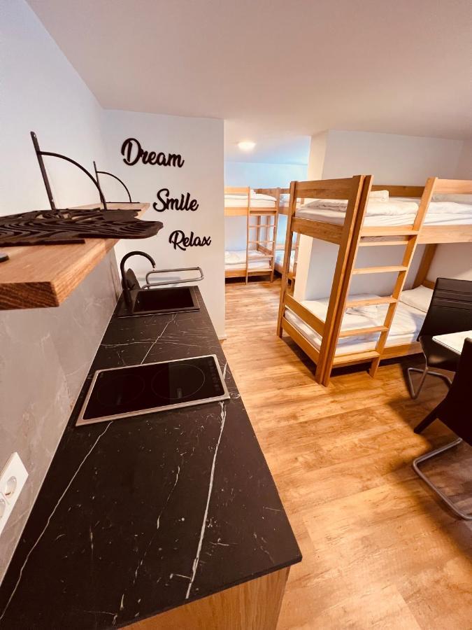 Pjagodic Hotel Cerklje - 5Min To Airport Cerklje na Gorenjskem Bagian luar foto
